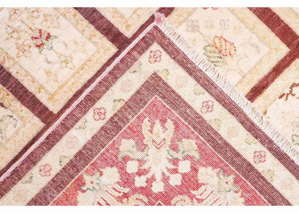 Traditional Beige Checkered Rug 7.6x5.5 ft Hand-Knotted 1001 Bilicik - Rugs Turkey